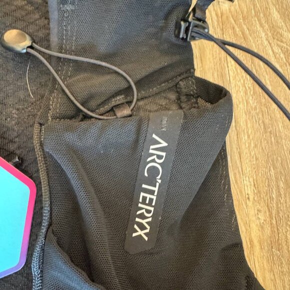 Arc'teryx Norvan 7 Vest US M - Picture 2 of 4